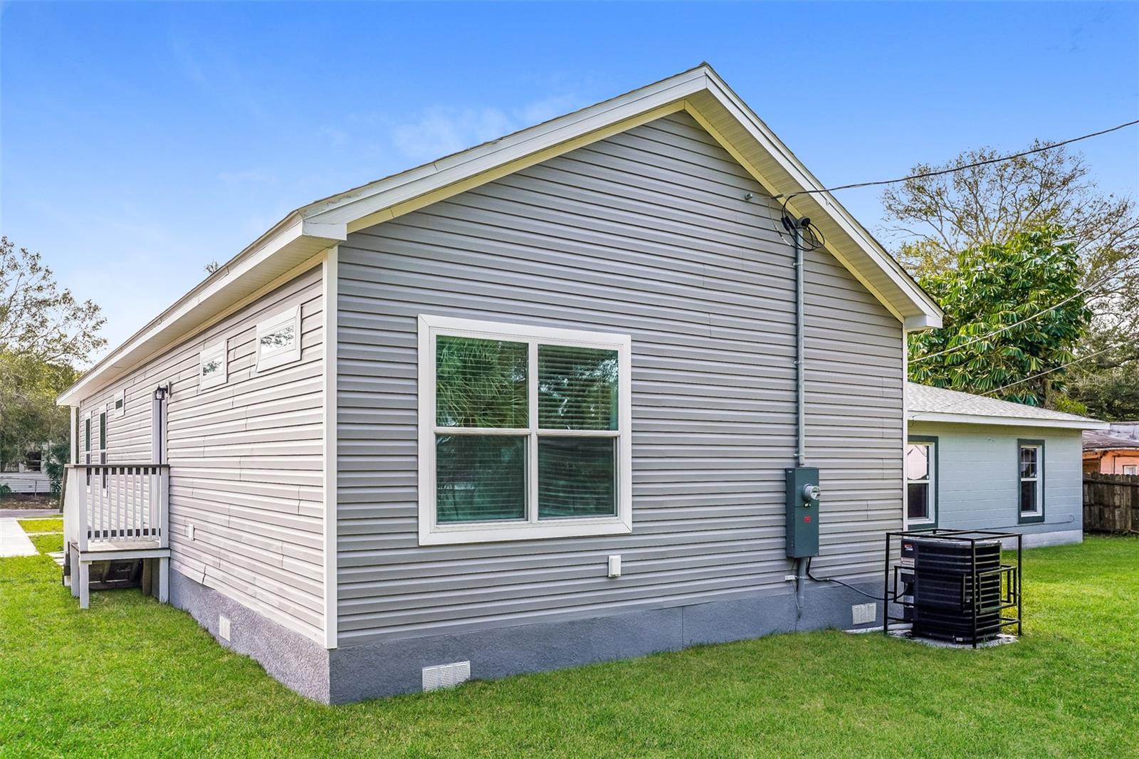 4665 QUEENSBORO AVE S, ST PETERSBURG, FL, 33711