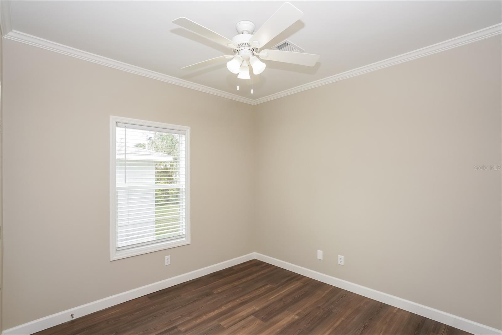 4665 QUEENSBORO AVE S, ST PETERSBURG, FL, 33711