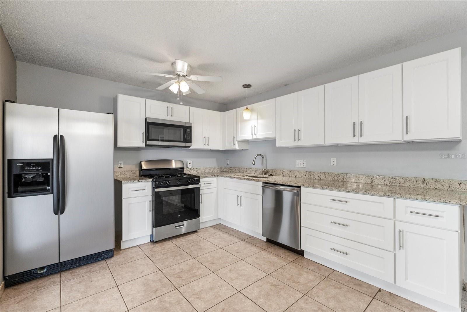 9325 DEARMONT AVE, ORLANDO, FL, 32825