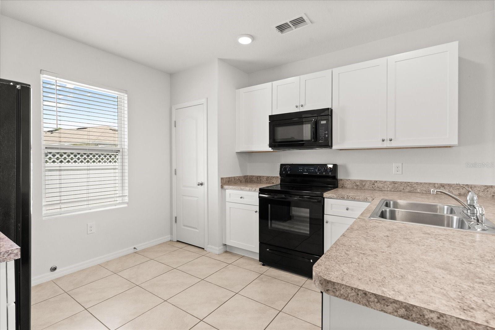 573 ARMOYAN WAY, NEW SMYRNA BEACH, FL, 32168