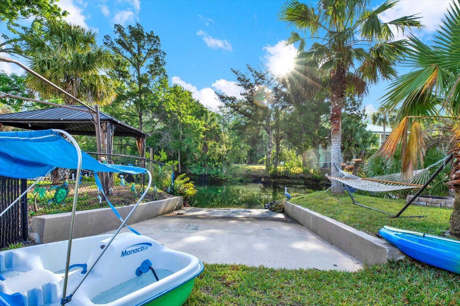 6220 ISLAND DR, WEEKI WACHEE, FL, 34607