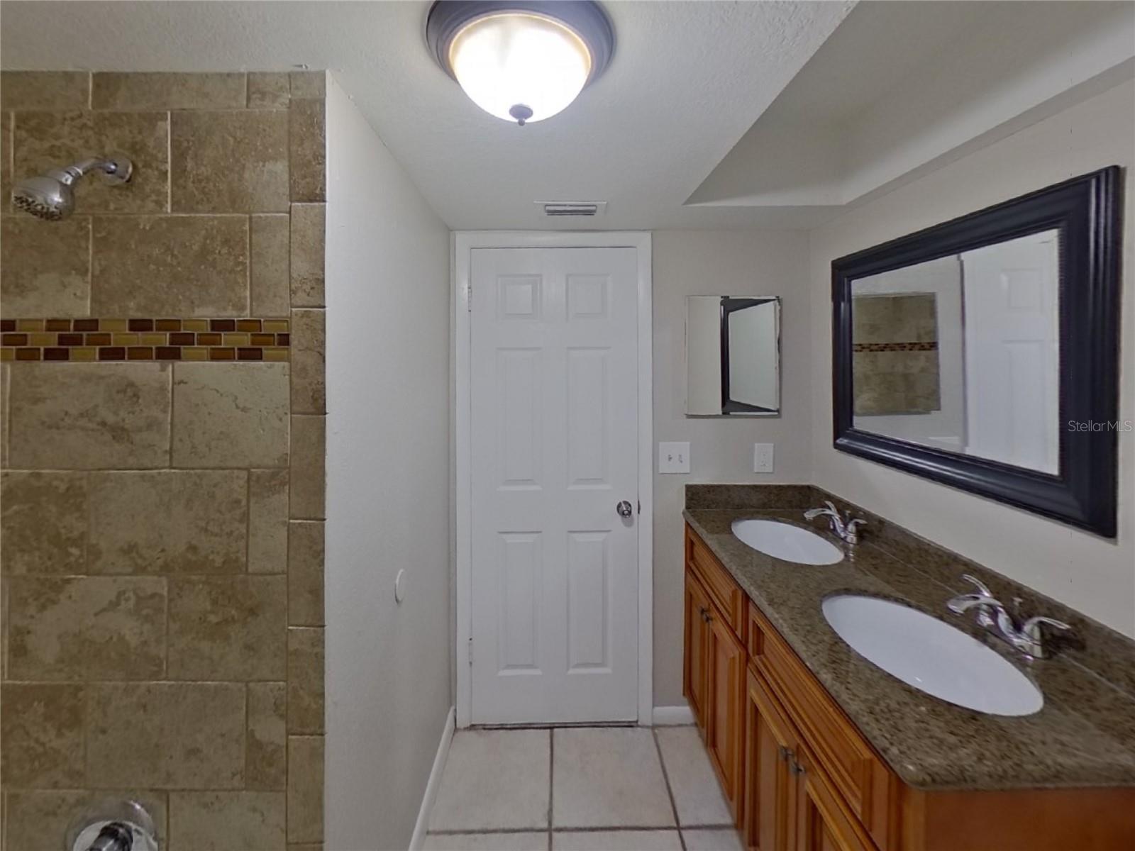 5569 PENTAIL CIR, TAMPA, FL, 33625