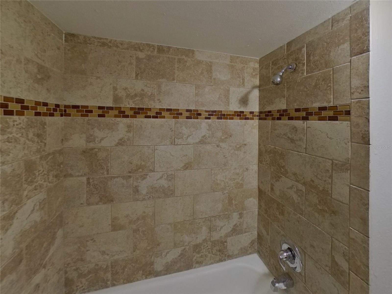 5569 PENTAIL CIR, TAMPA, FL, 33625