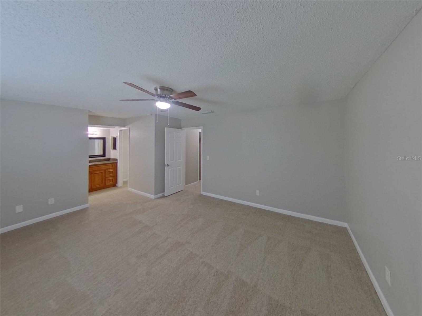 5569 PENTAIL CIR, TAMPA, FL, 33625