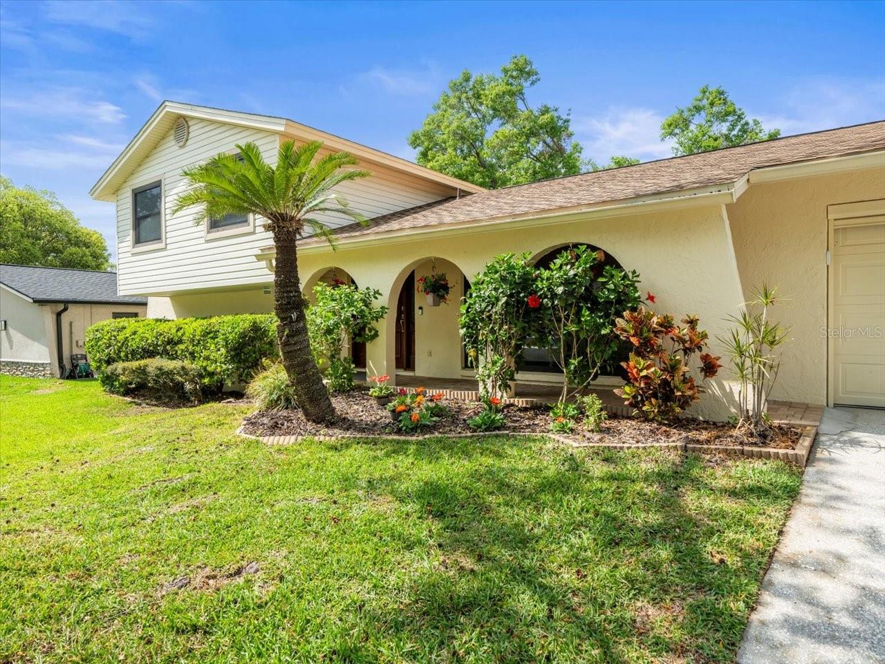 16320 BONNEVILLE DR, TAMPA, FL, 33624