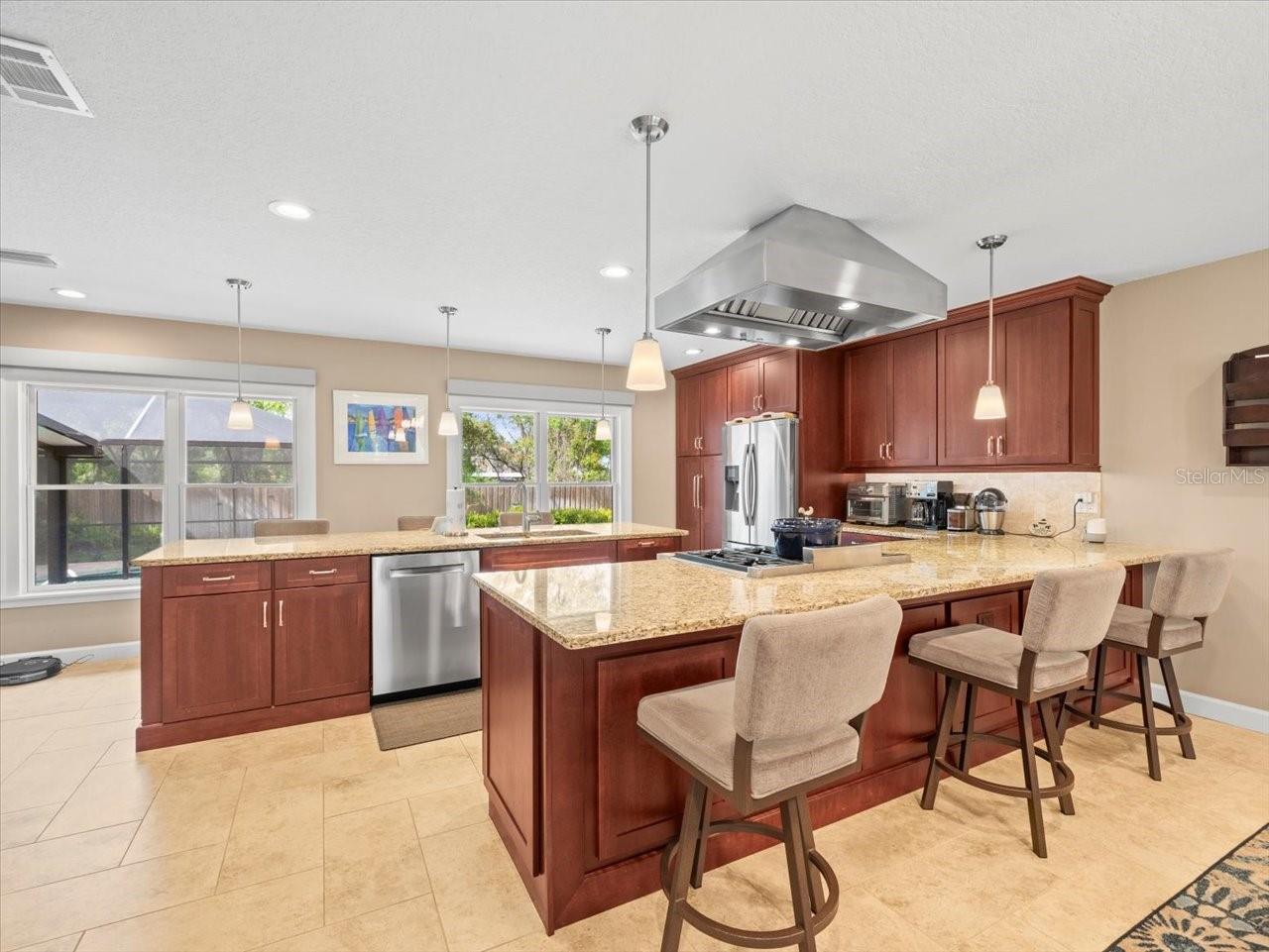 16320 BONNEVILLE DR, TAMPA, FL, 33624