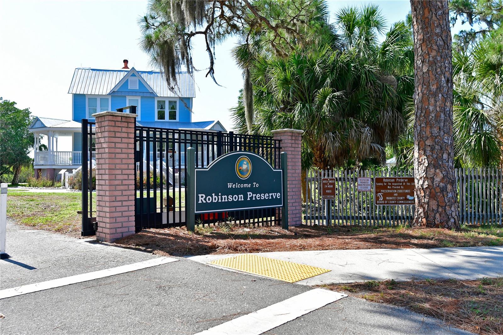 207 62ND ST W, BRADENTON, FL, 34209