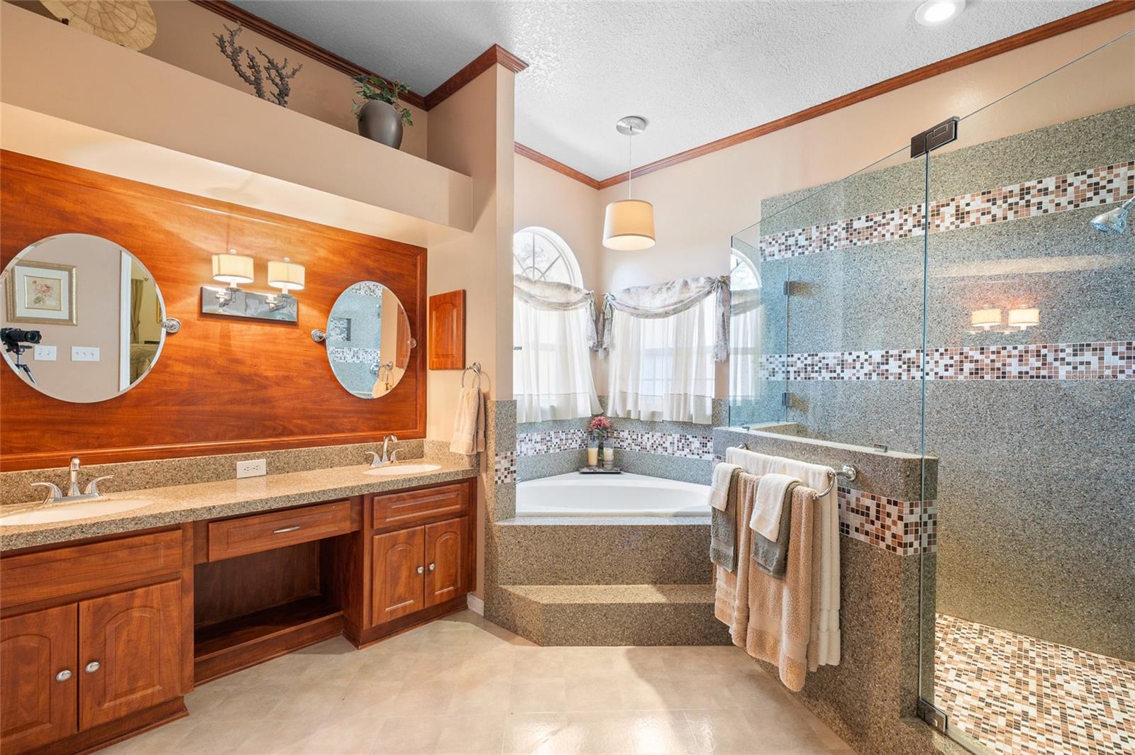 12103 SHADOW RUN BLVD, RIVERVIEW, FL, 33569