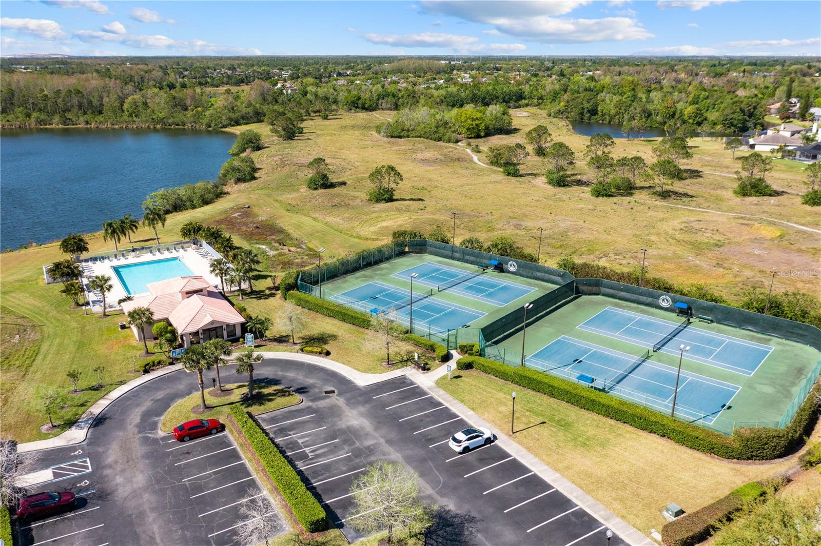 1056 ROYAL SAINT GEORGE DR, ORLANDO, FL, 32828