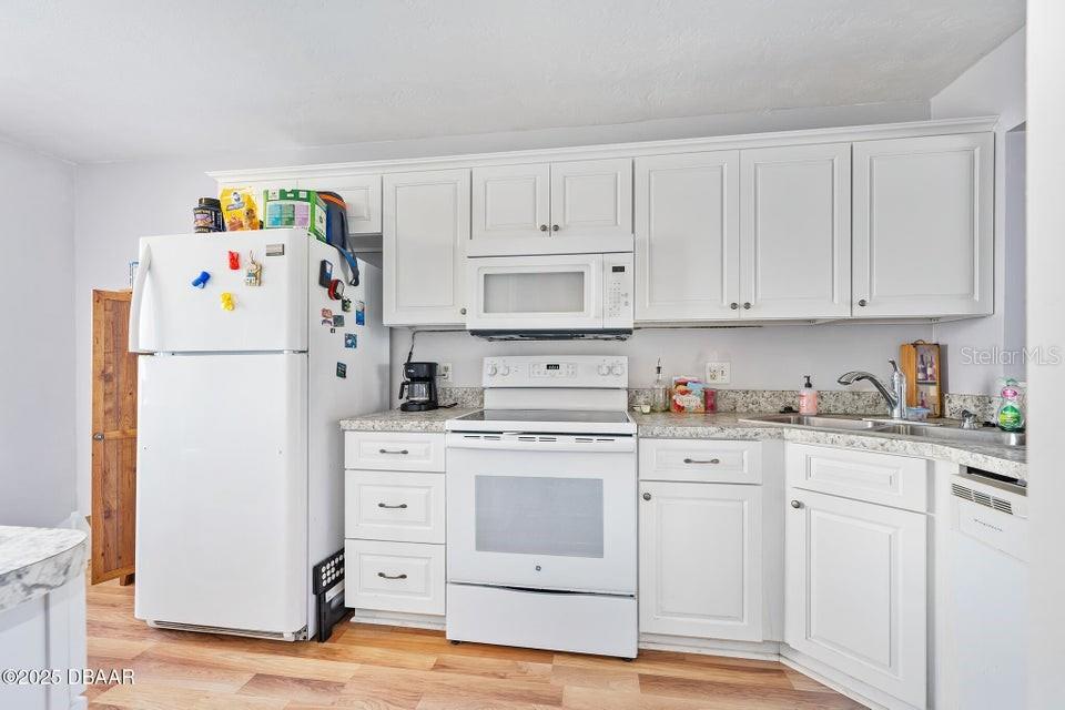 130 LIMEWOOD PL #2, ORMOND BEACH, FL, 32174