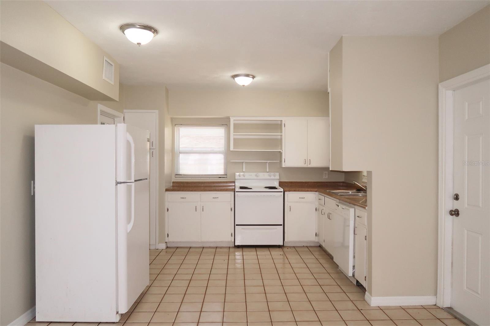 4500 DR MARTIN LUTHER KING JR ST N, ST PETERSBURG, FL, 33703
