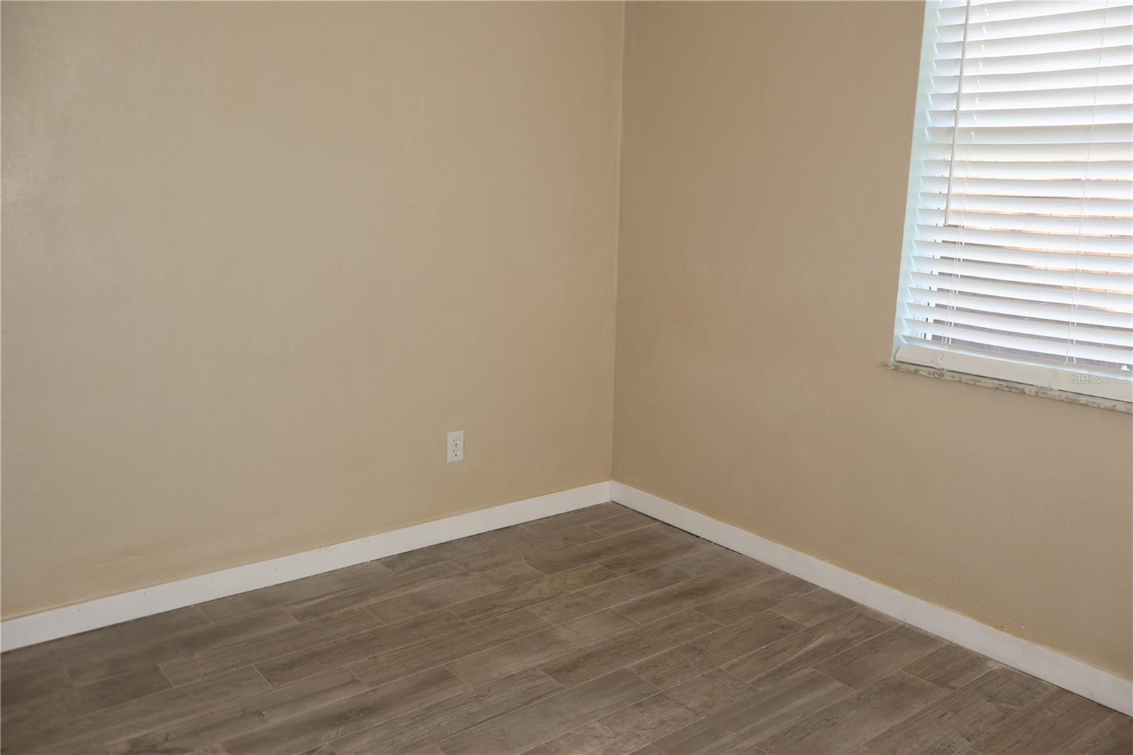 4732 W LAWN AVE, TAMPA, FL, 33611