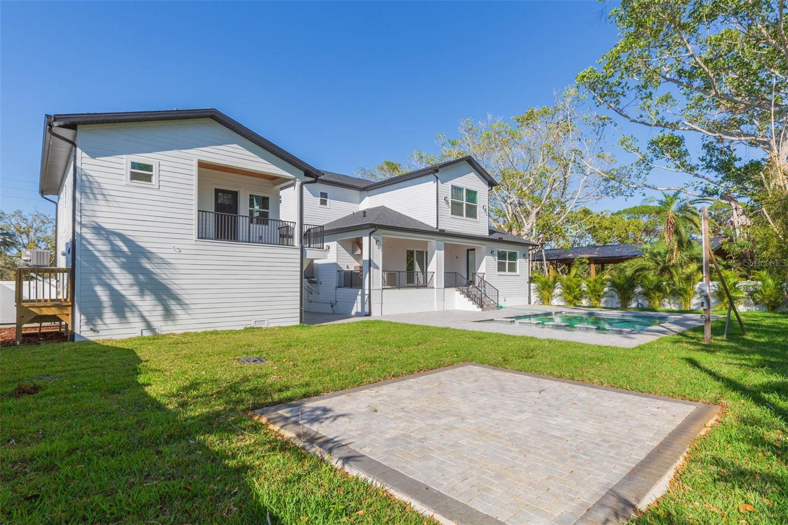 526 39TH AVE S, ST PETERSBURG, FL, 33705