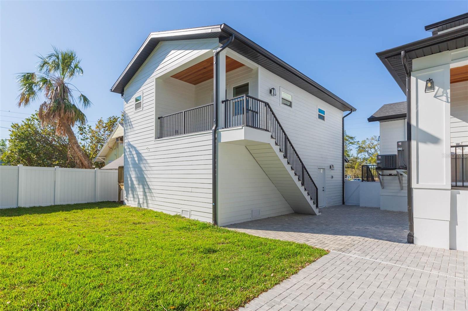 526 39TH AVE S, ST PETERSBURG, FL, 33705