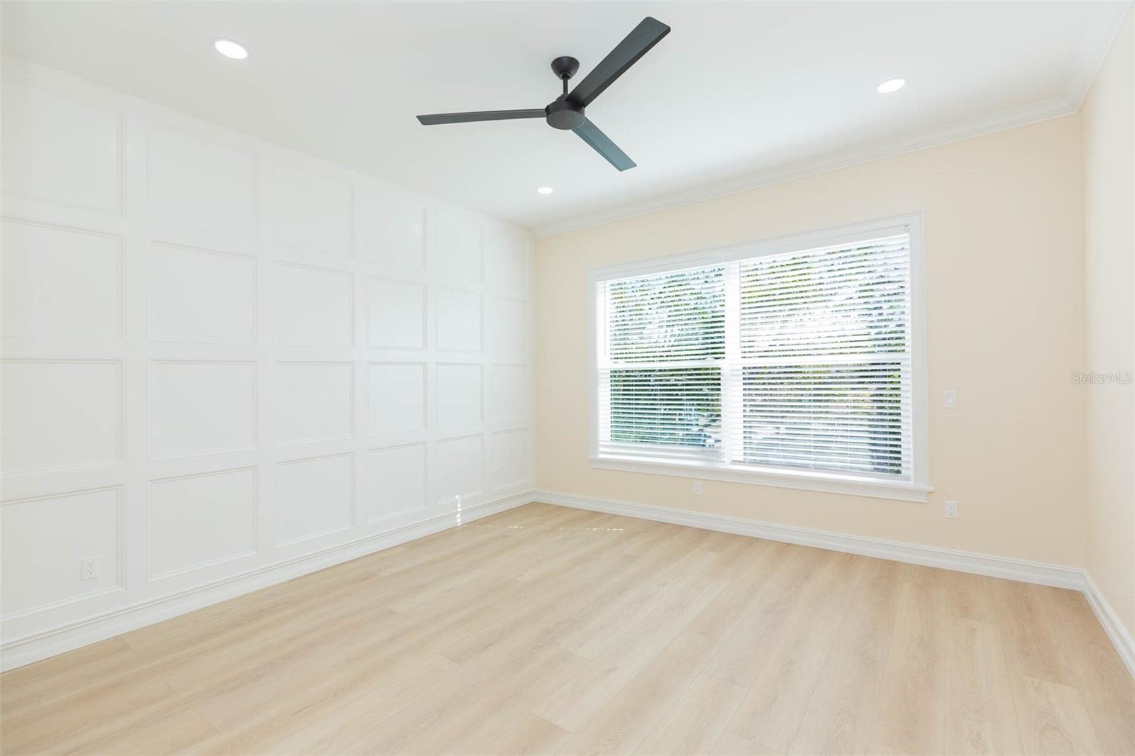 526 39TH AVE S, ST PETERSBURG, FL, 33705