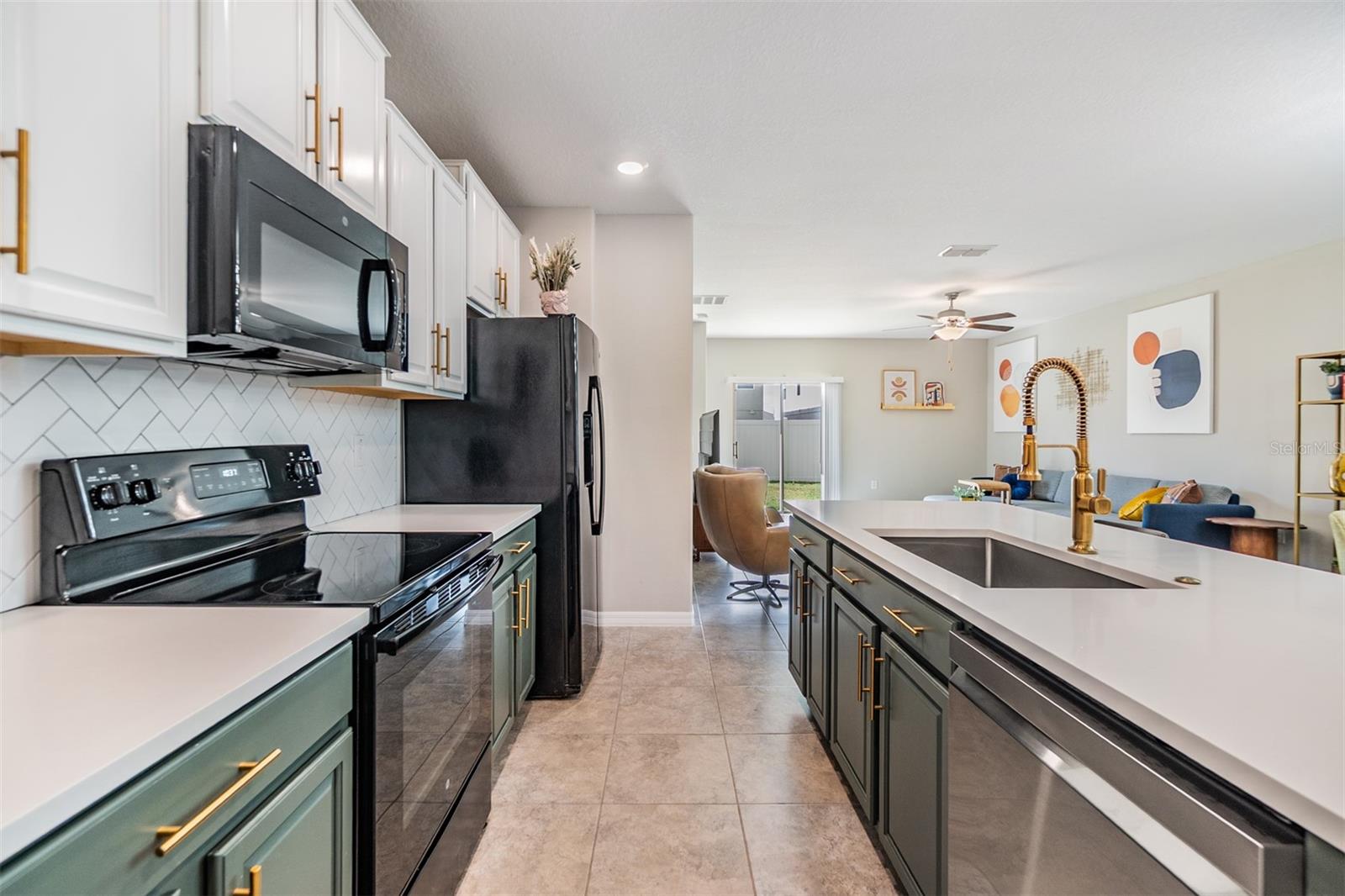 10207 COOL WATERLILY AVE, RIVERVIEW, FL, 33578