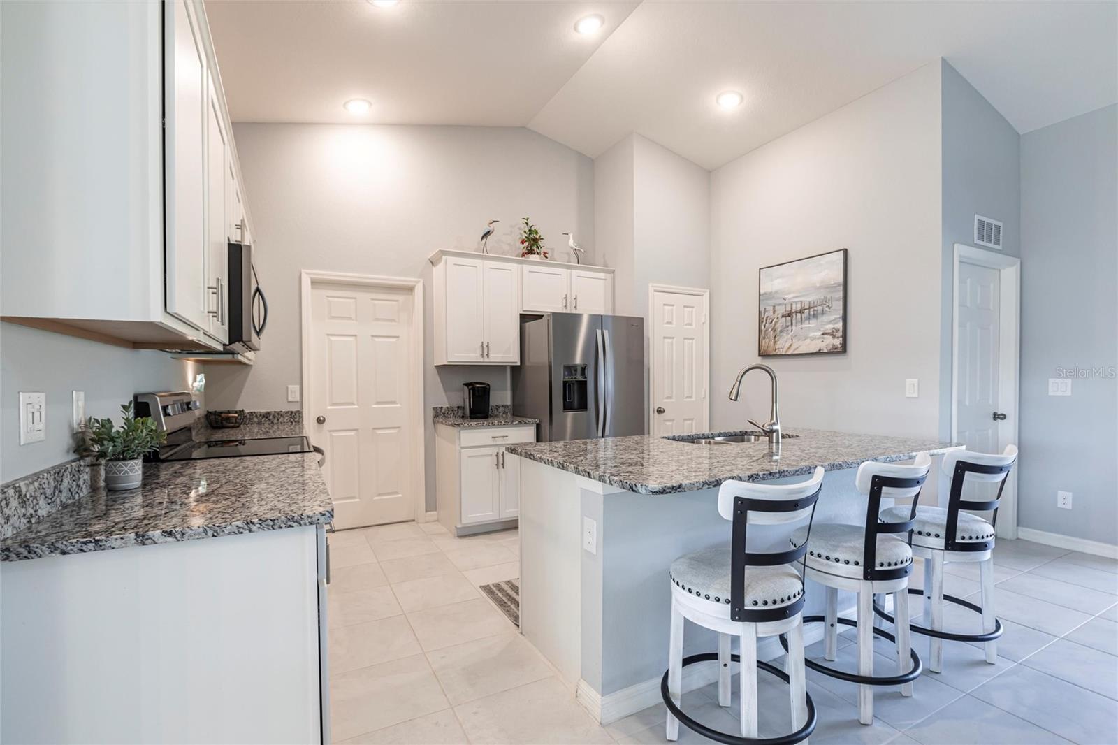 383 POSADAS CIR, PUNTA GORDA, FL, 33983