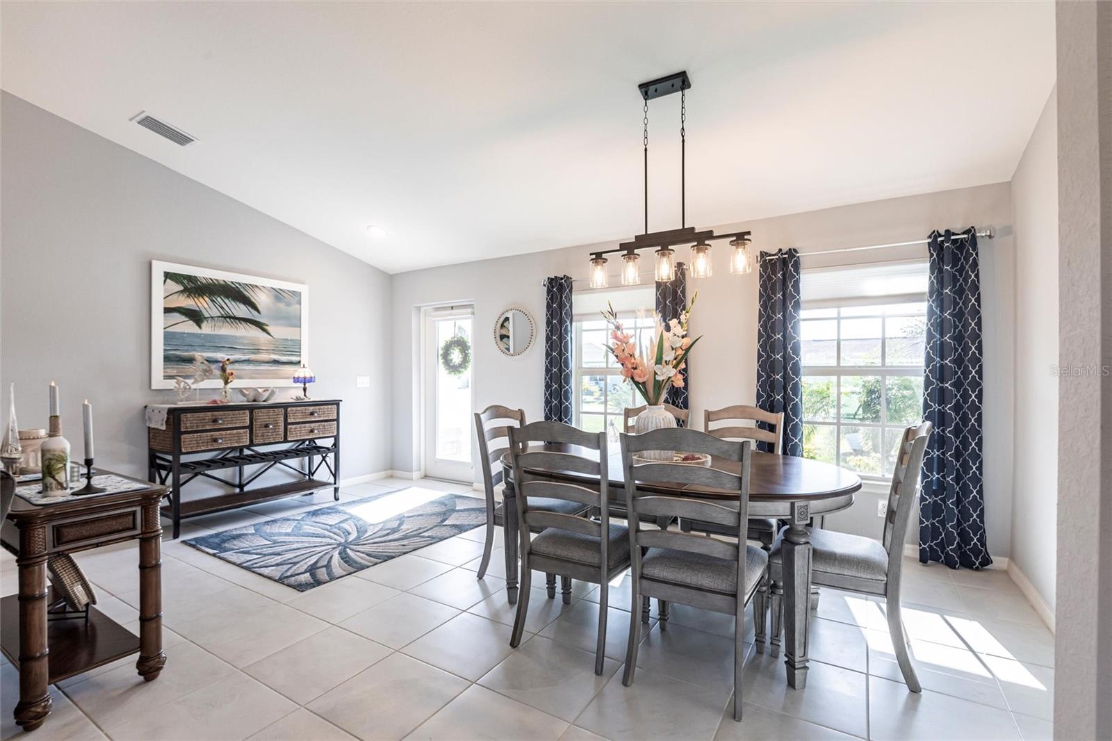 383 POSADAS CIR, PUNTA GORDA, FL, 33983