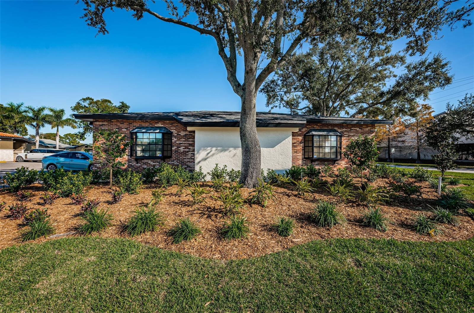 5001 4TH ST N #Suite B, ST PETERSBURG, FL, 33703