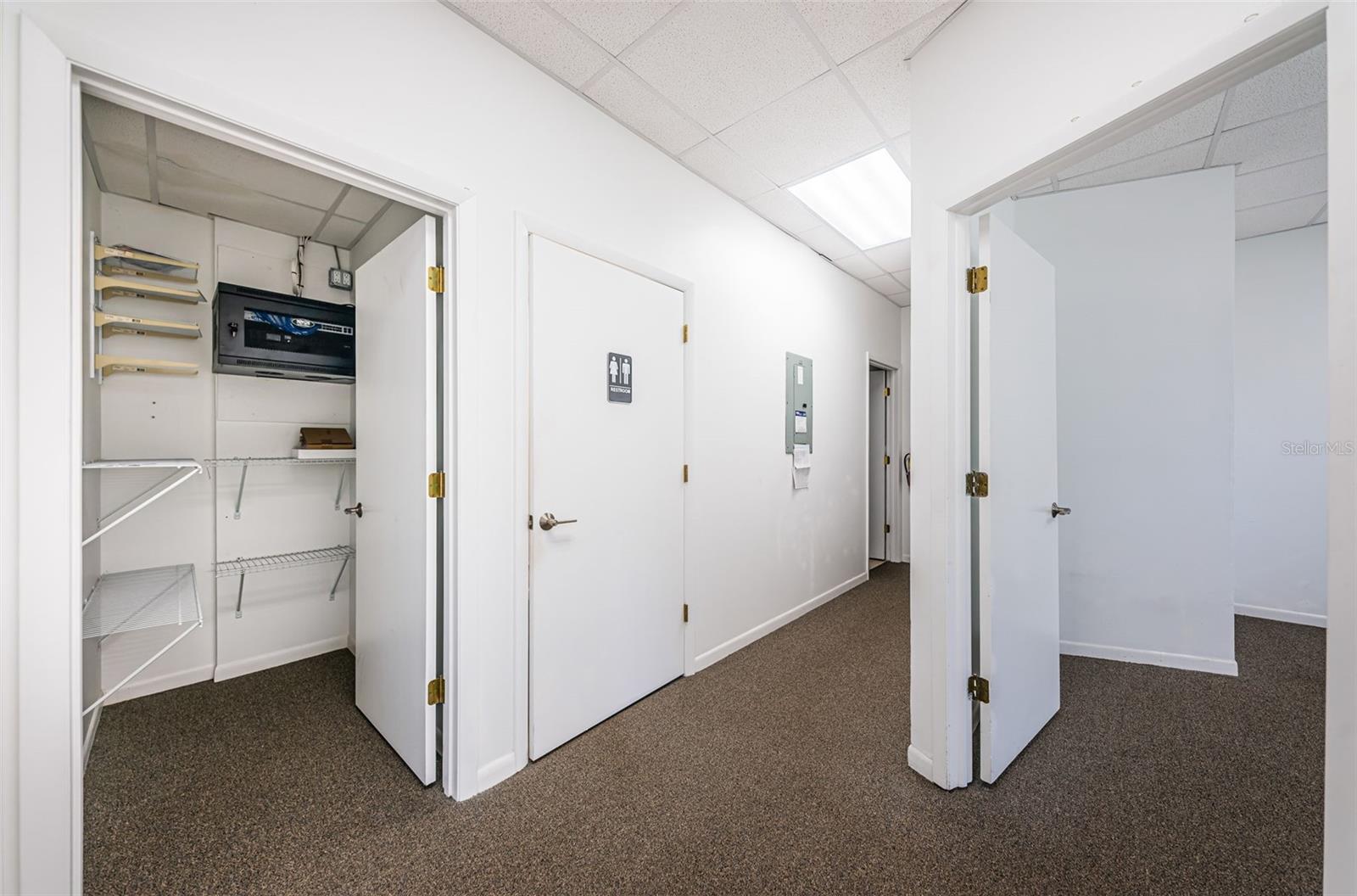 5001 4TH ST N #Suite B, ST PETERSBURG, FL, 33703