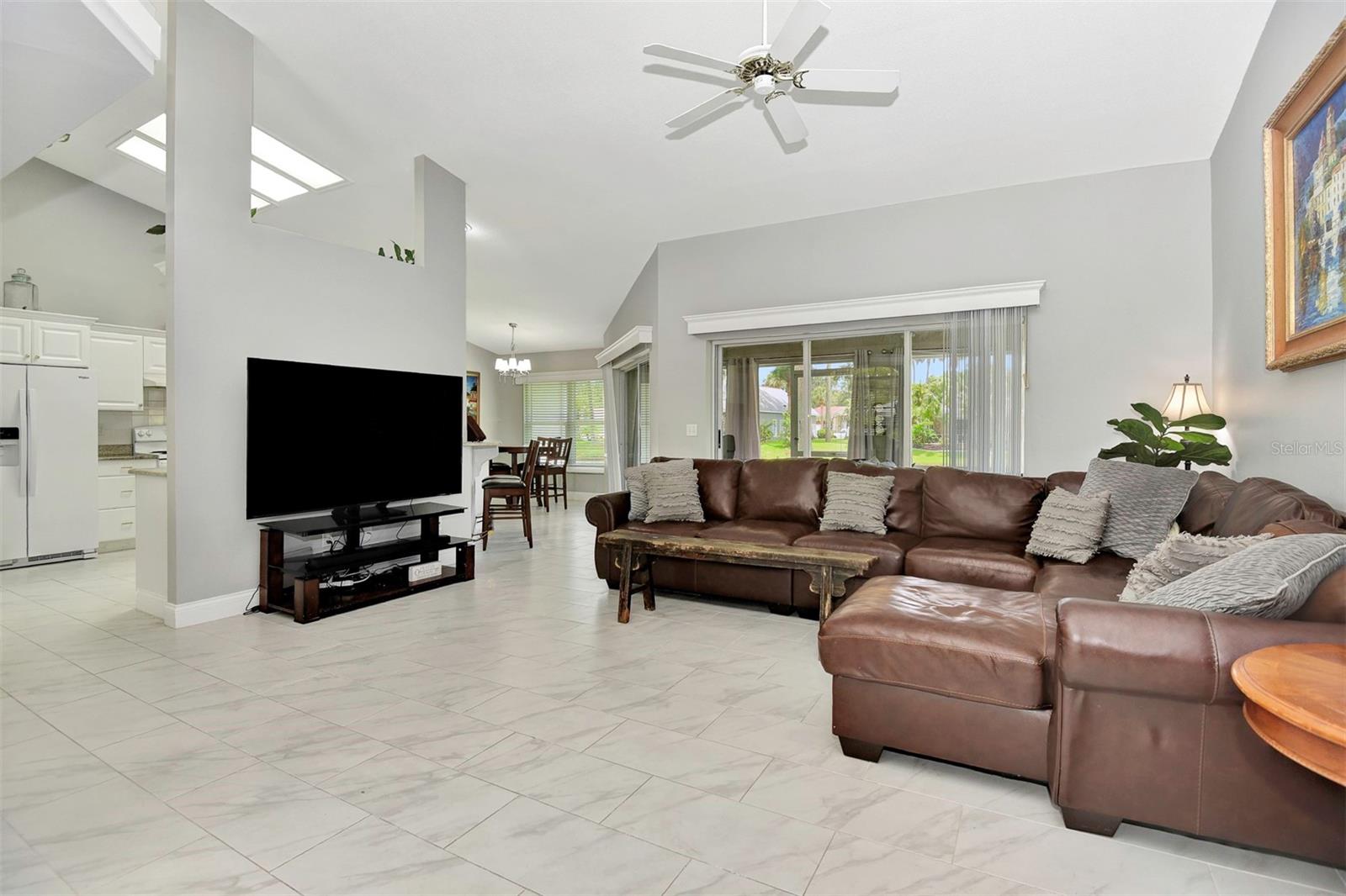 115 OLD SUNBEAM DR, SOUTH DAYTONA, FL, 32119