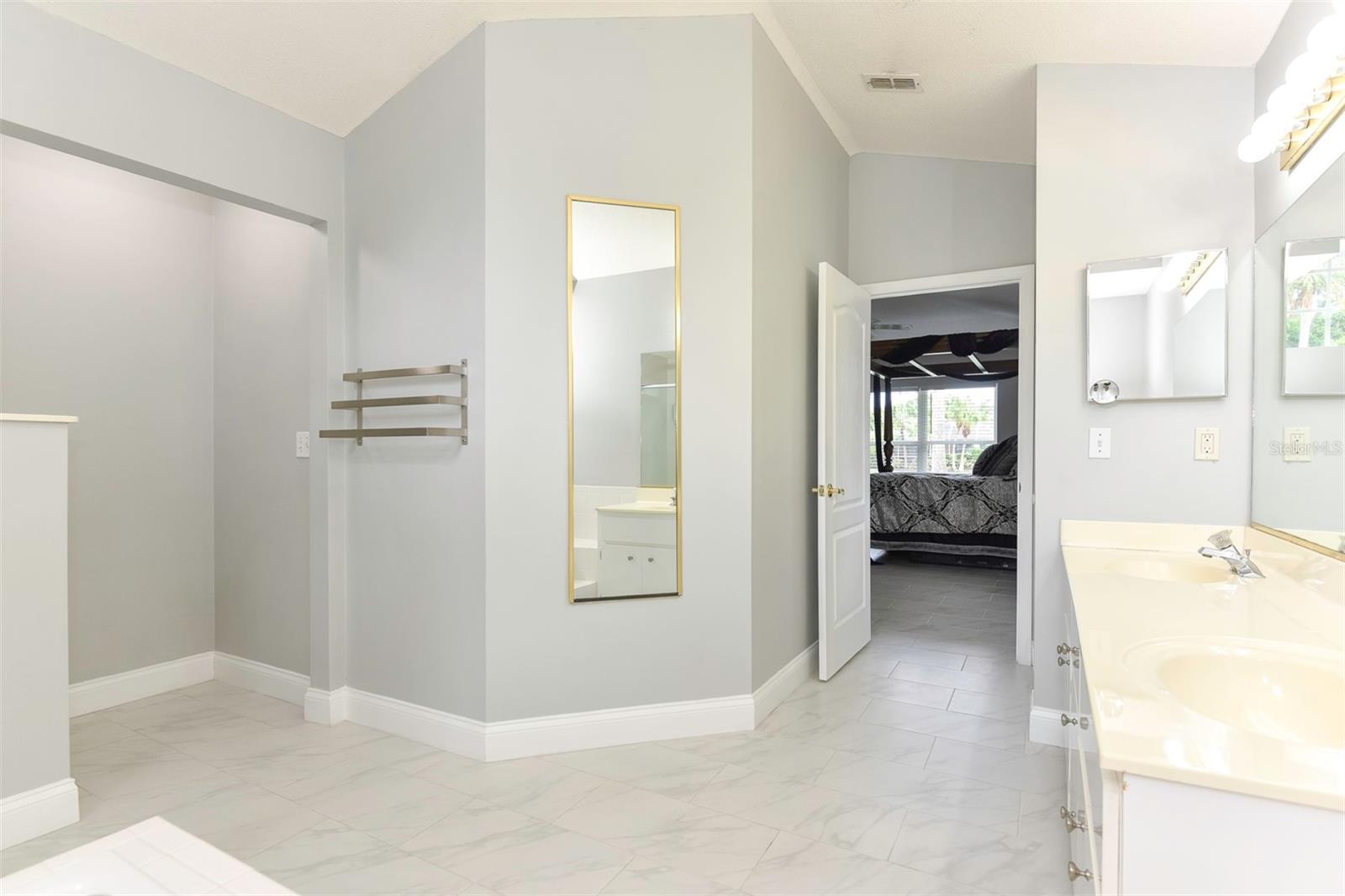 115 OLD SUNBEAM DR, SOUTH DAYTONA, FL, 32119