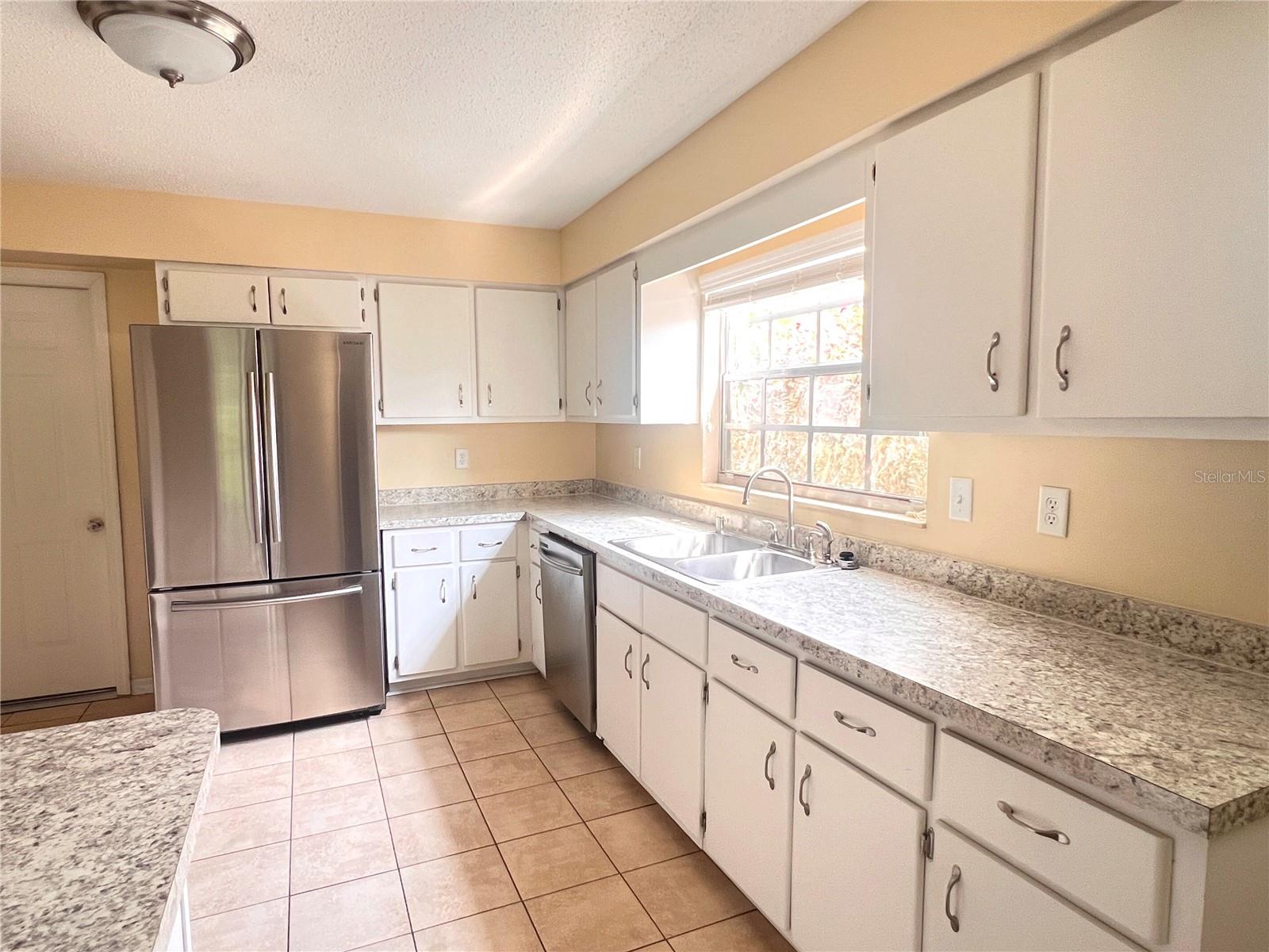 2146 NE 10TH ST, OCALA, FL, 34470