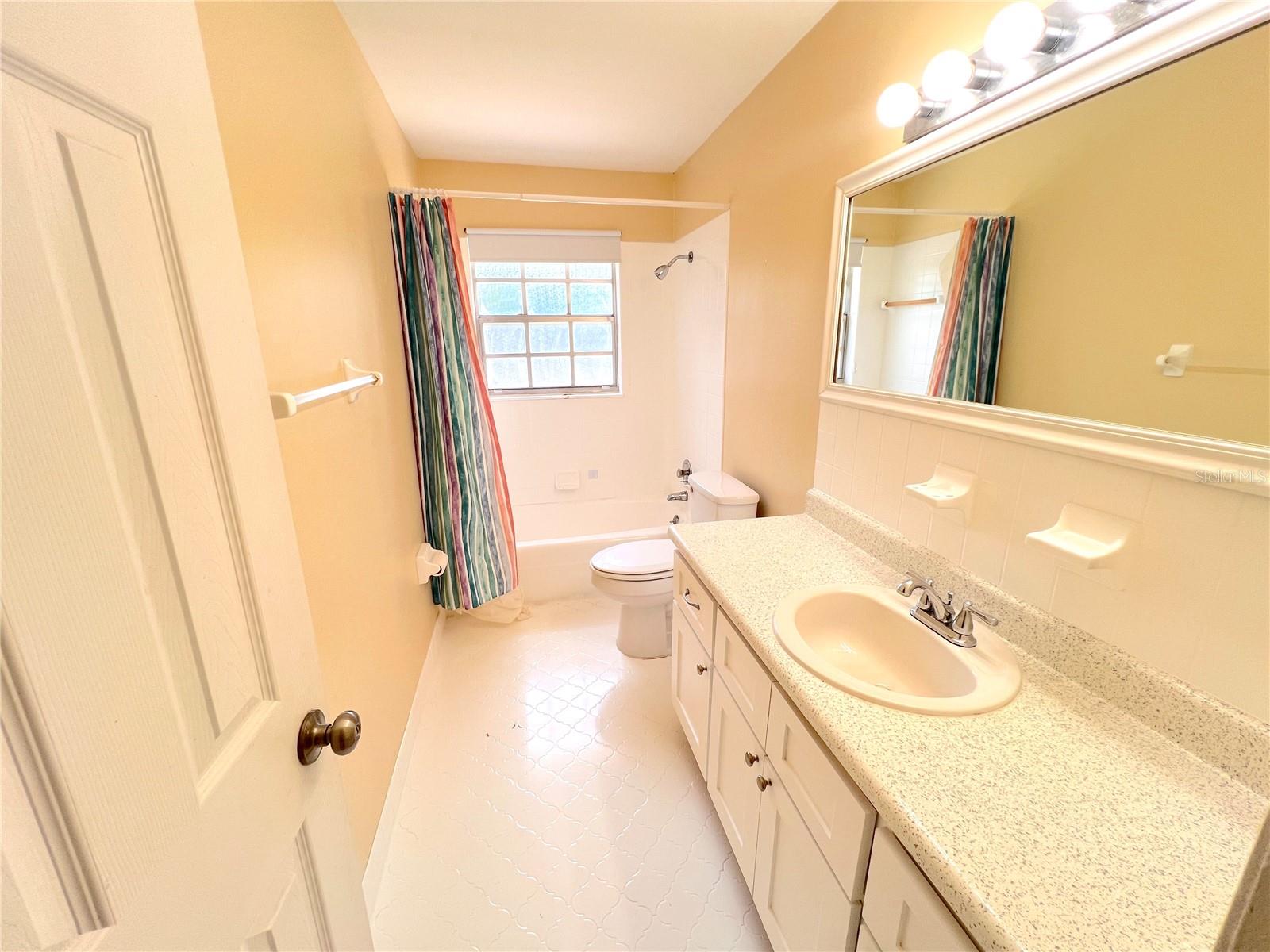 2146 NE 10TH ST, OCALA, FL, 34470