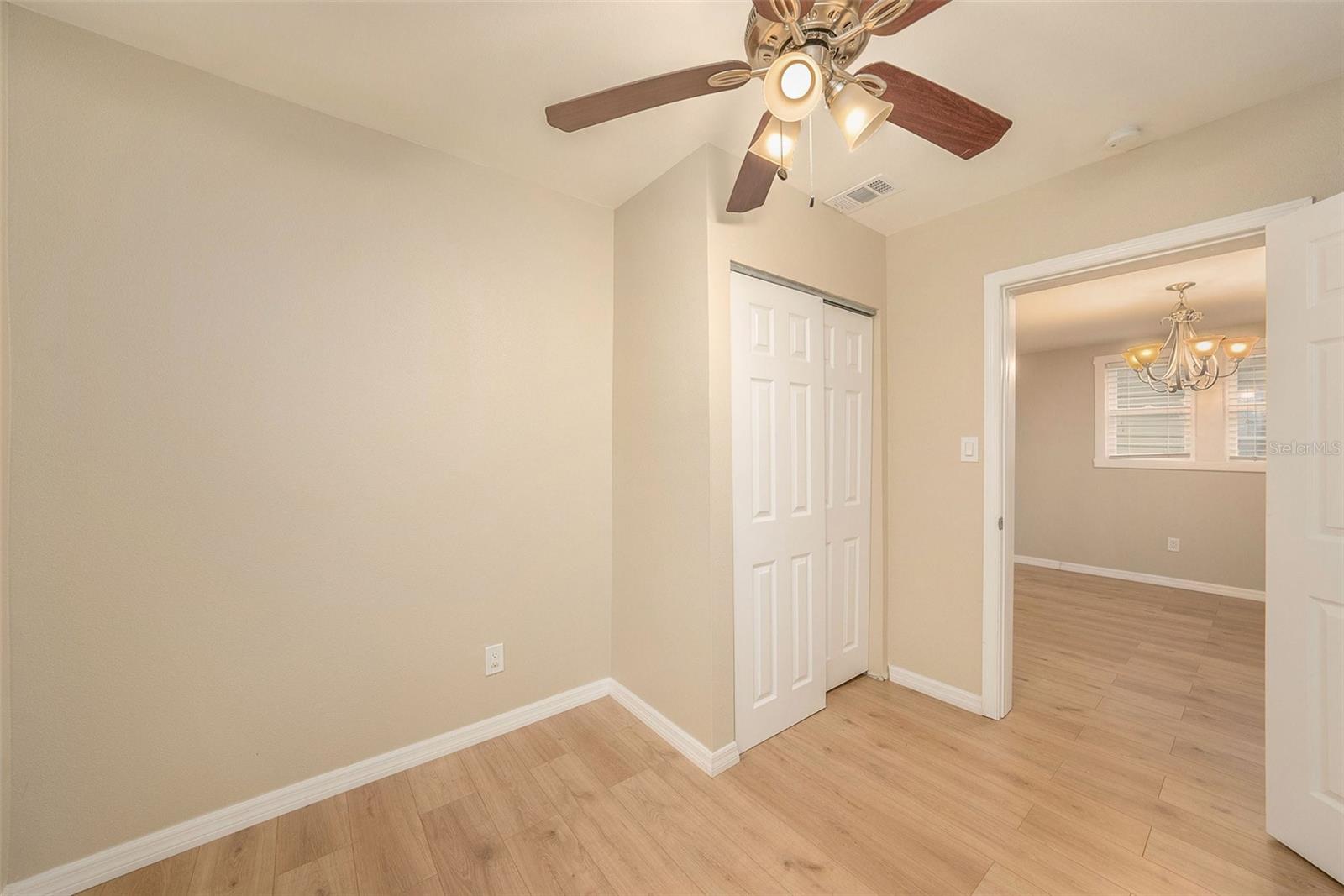 1910 E COLUMBUS DR, TAMPA, FL, 33605