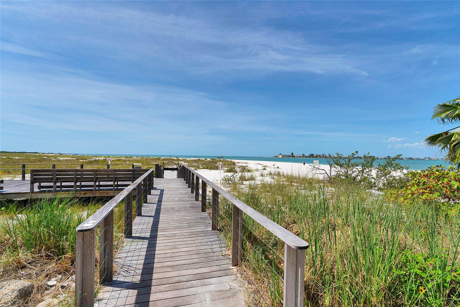 755 COLLANY RD #504, TIERRA VERDE, FL, 33715