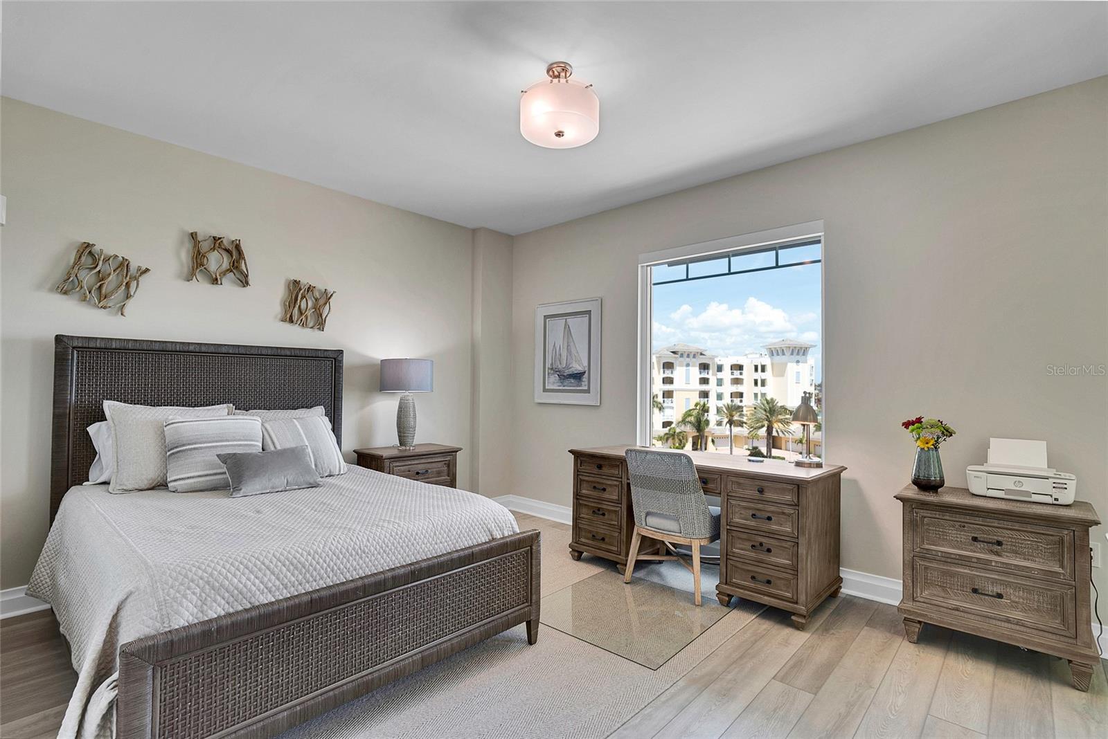 755 COLLANY RD #504, TIERRA VERDE, FL, 33715