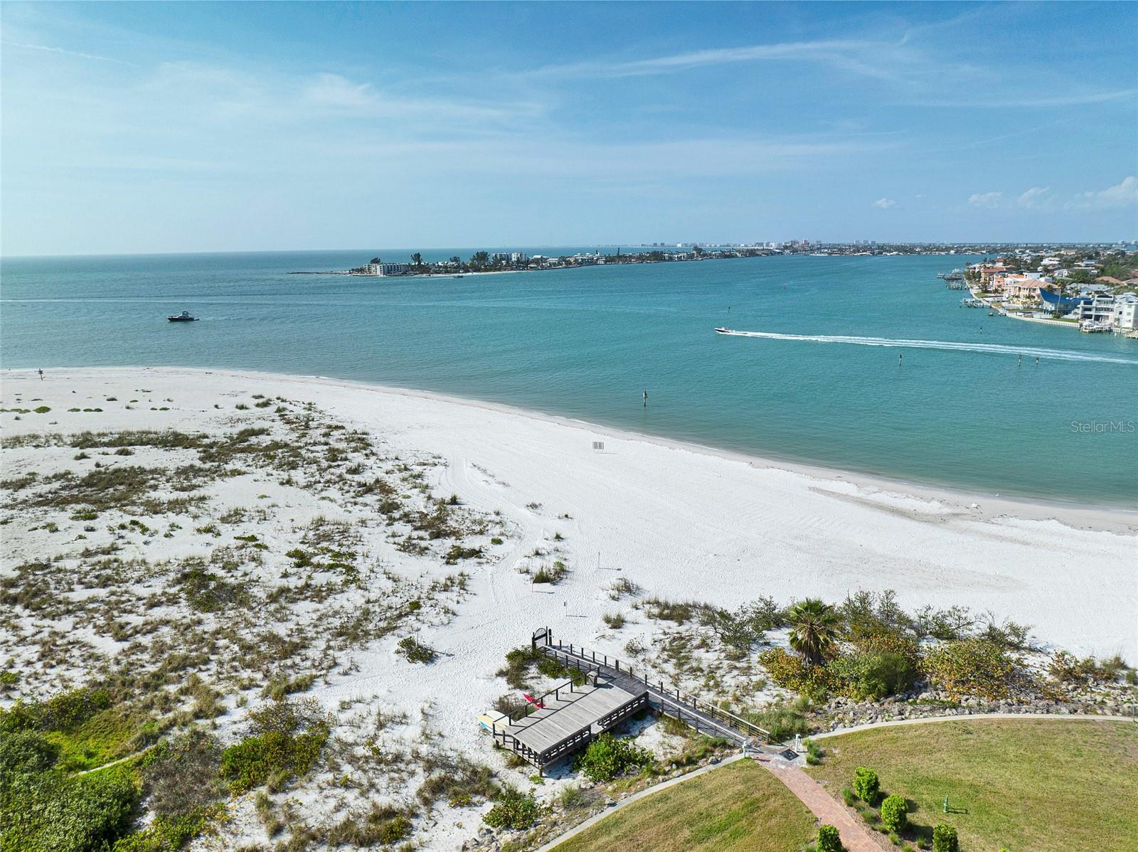 755 COLLANY RD #504, TIERRA VERDE, FL, 33715
