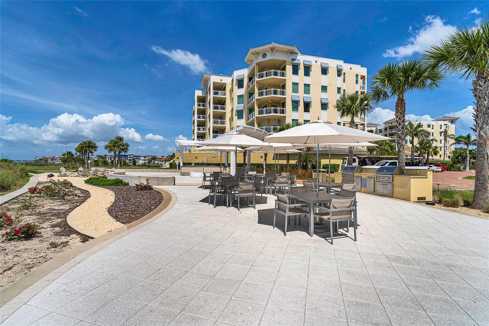755 COLLANY RD #504, TIERRA VERDE, FL, 33715
