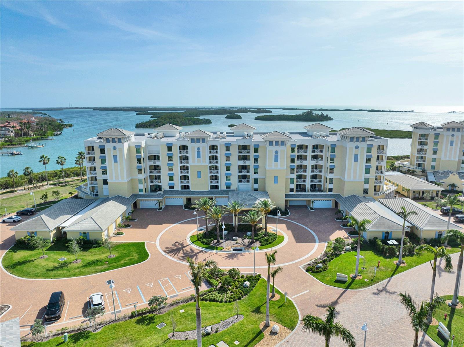 755 COLLANY RD #504, TIERRA VERDE, FL, 33715