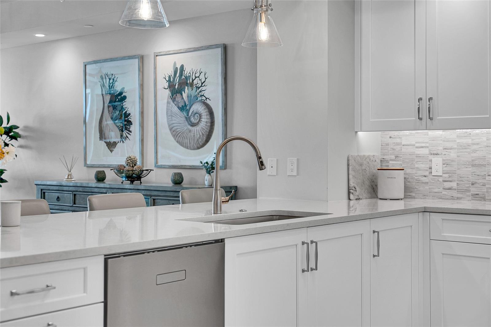 755 COLLANY RD #504, TIERRA VERDE, FL, 33715