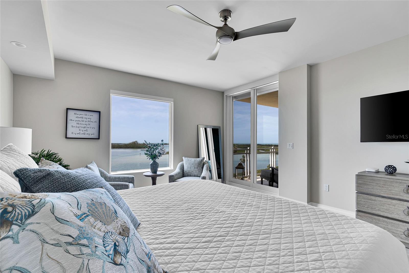 755 COLLANY RD #504, TIERRA VERDE, FL, 33715