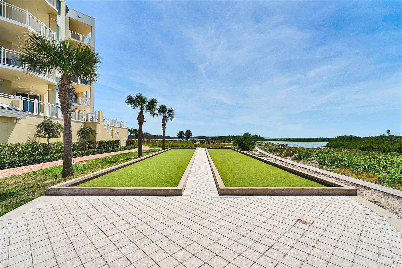 755 COLLANY RD #504, TIERRA VERDE, FL, 33715
