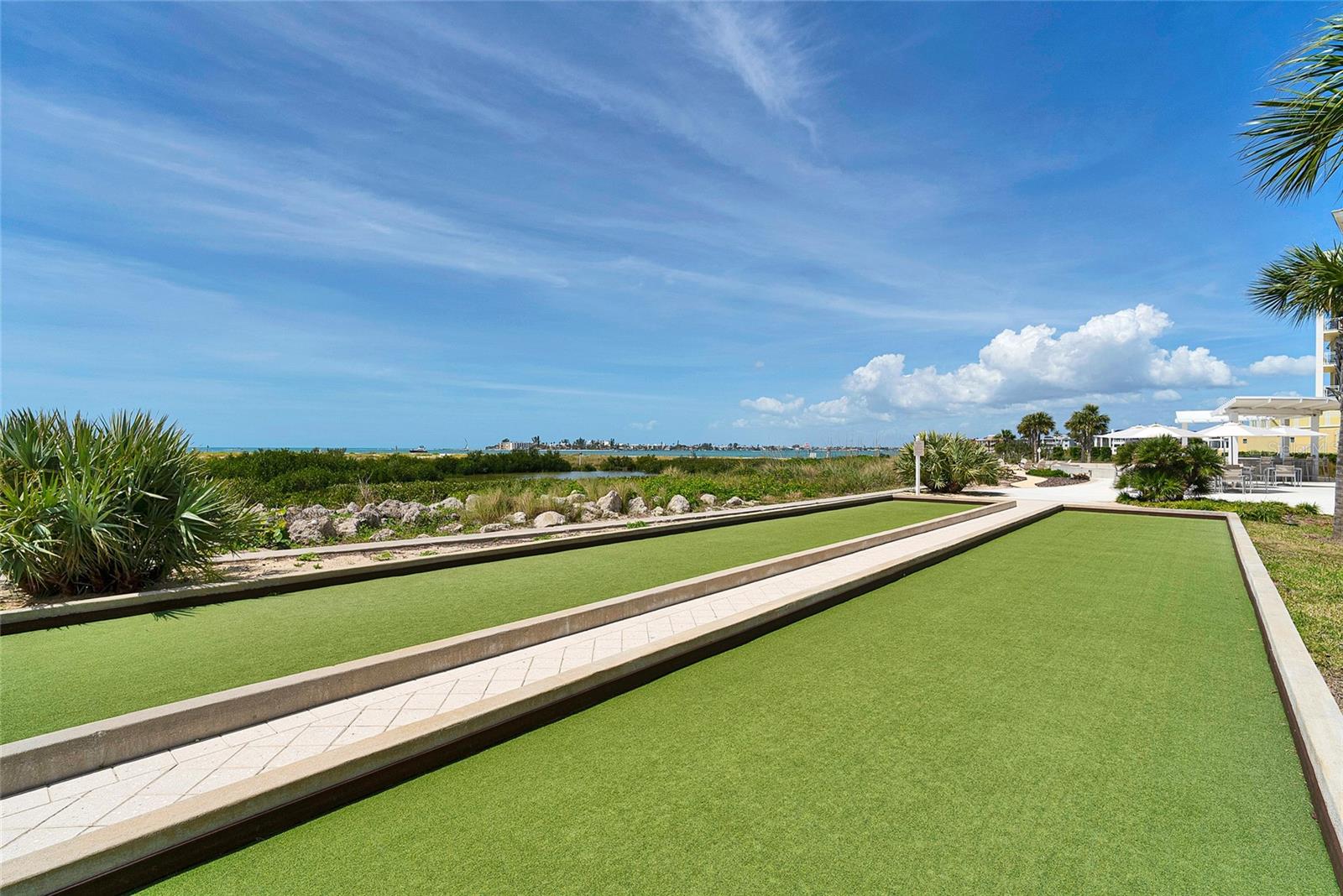 755 COLLANY RD #504, TIERRA VERDE, FL, 33715