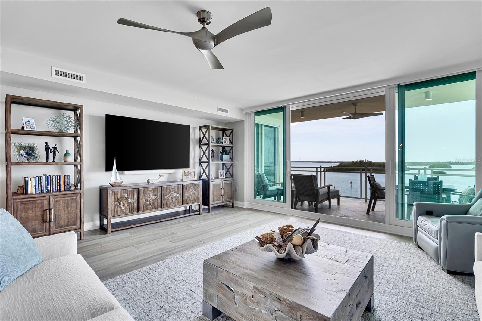 755 COLLANY RD #504, TIERRA VERDE, FL, 33715