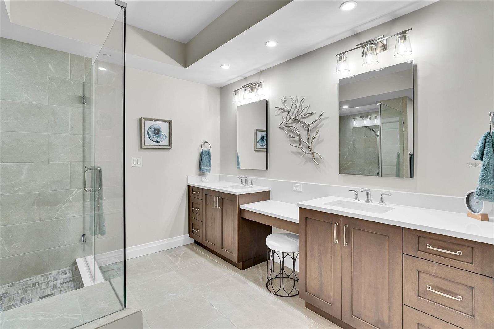 755 COLLANY RD #504, TIERRA VERDE, FL, 33715