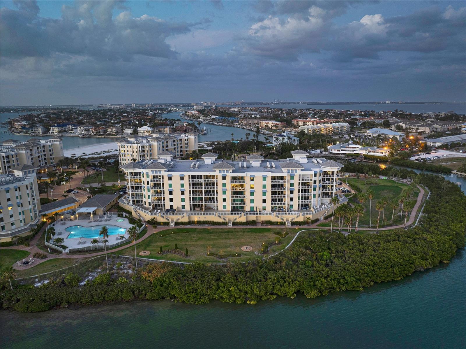755 COLLANY RD #504, TIERRA VERDE, FL, 33715