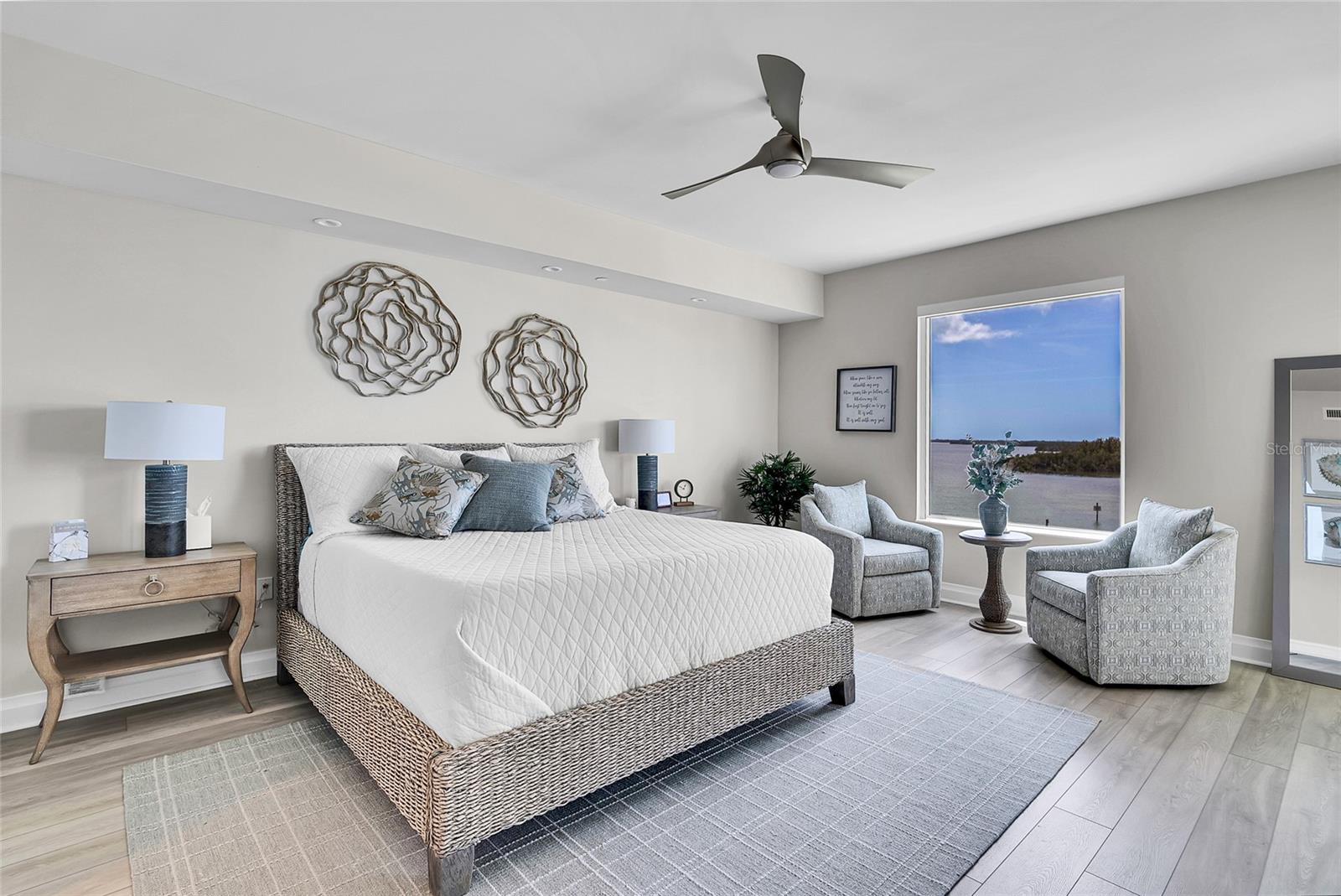 755 COLLANY RD #504, TIERRA VERDE, FL, 33715