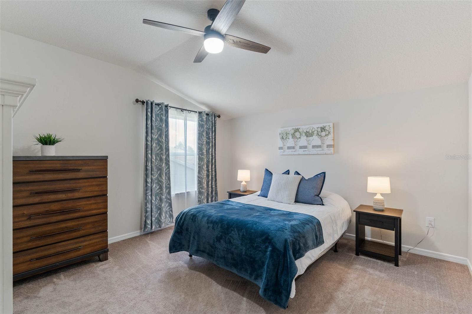 O6293180 Property Photo