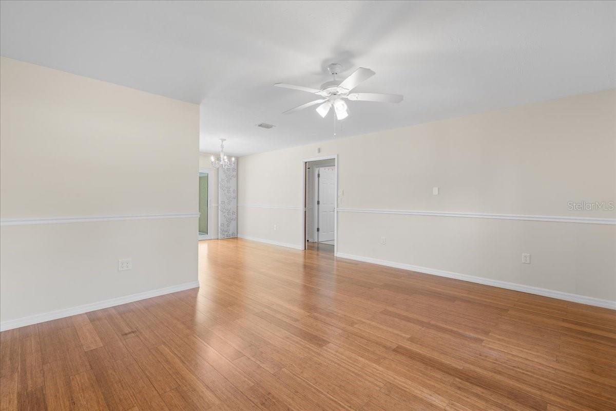 214 WHISPERING OAKS CT, SARASOTA, FL, 34232