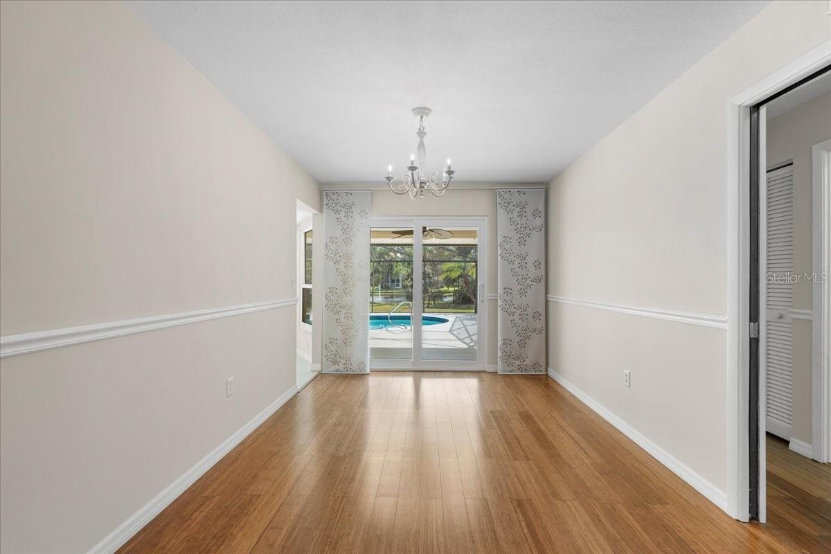 214 WHISPERING OAKS CT, SARASOTA, FL, 34232
