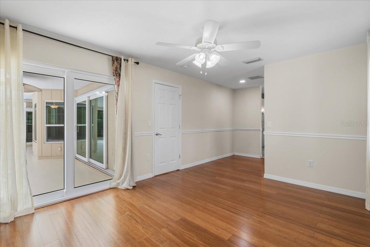 214 WHISPERING OAKS CT, SARASOTA, FL, 34232