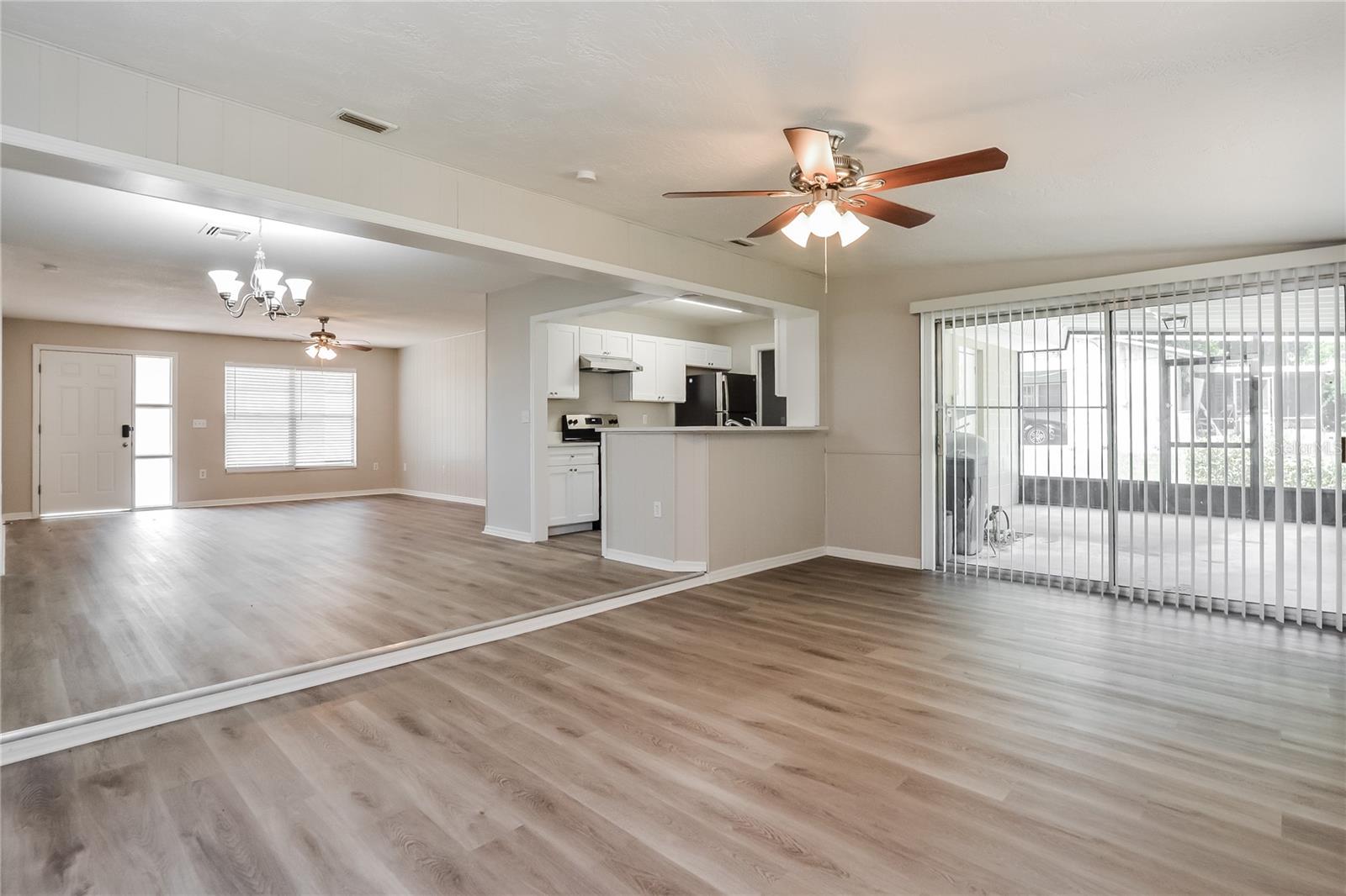 10 CATALINA DR, DEBARY, FL, 32713