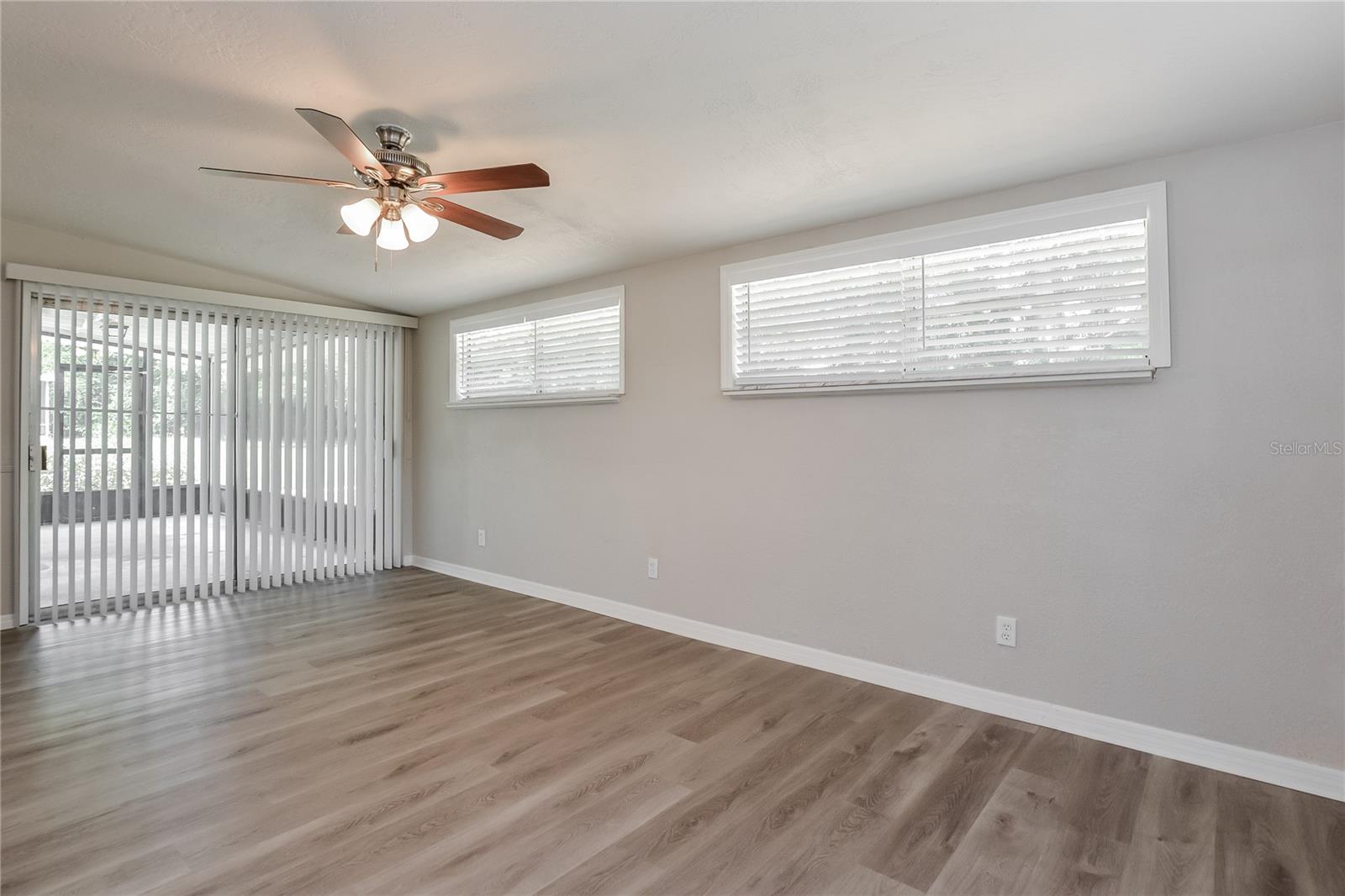 10 CATALINA DR, DEBARY, FL, 32713