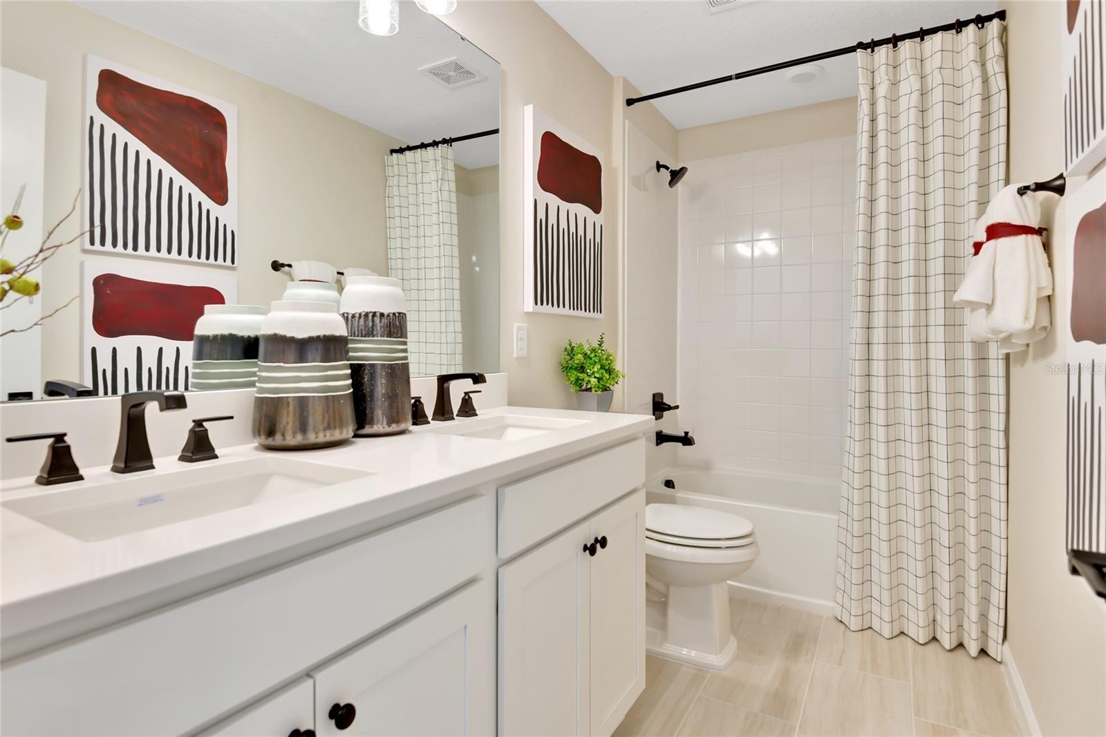 327 ALEXANDRITE ST, DELAND, FL, 32720