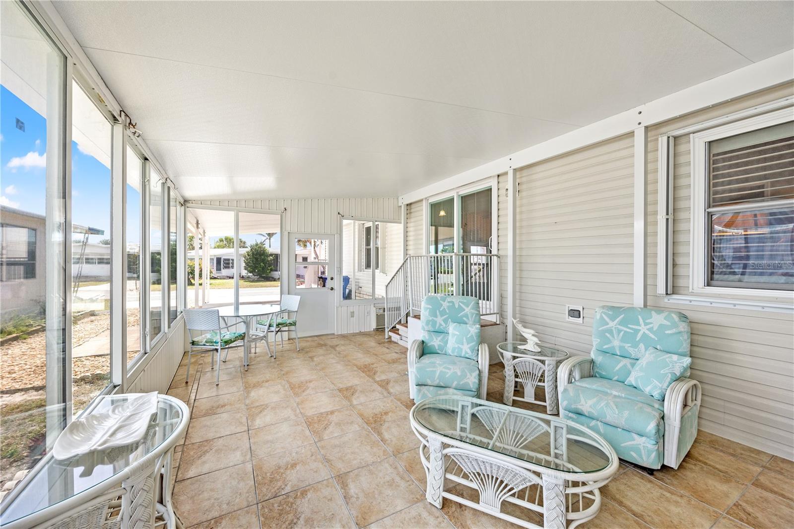 690 N GREEN CIR, VENICE, FL, 34285